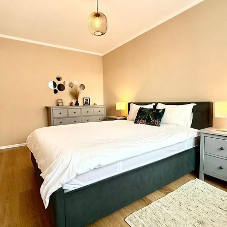 Kasper Coresi Mall - Rise Private Apartments & Suites บราชอฟ ภายนอก รูปภาพ