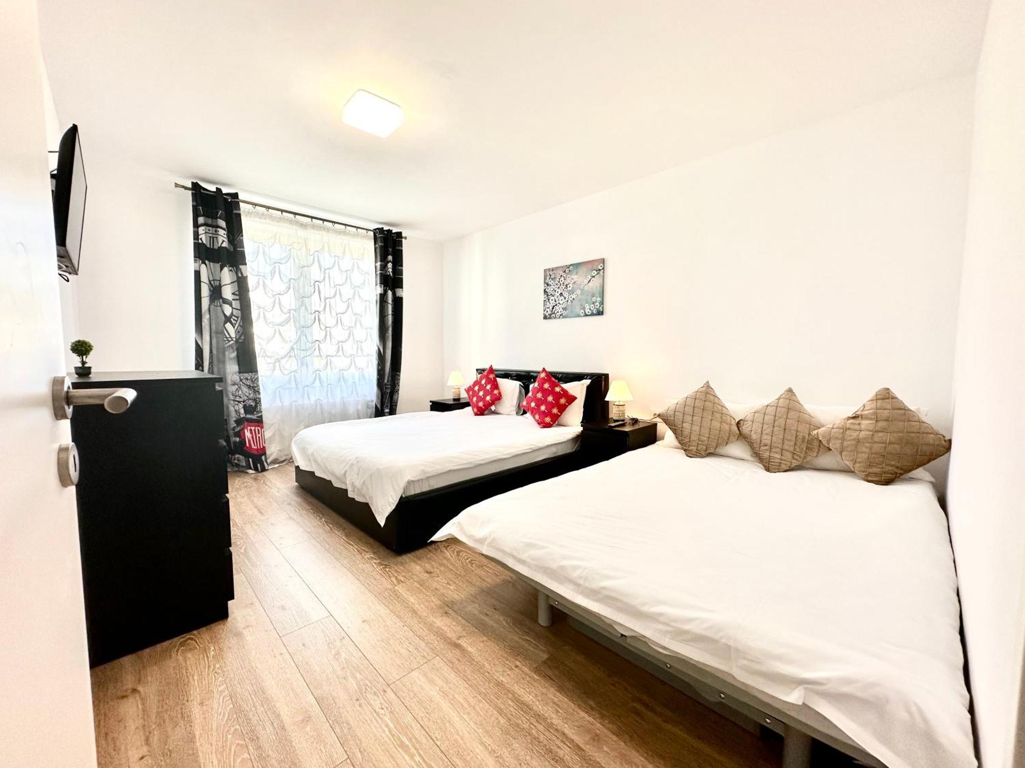 Kasper Coresi Mall - Rise Private Apartments & Suites บราชอฟ ภายนอก รูปภาพ