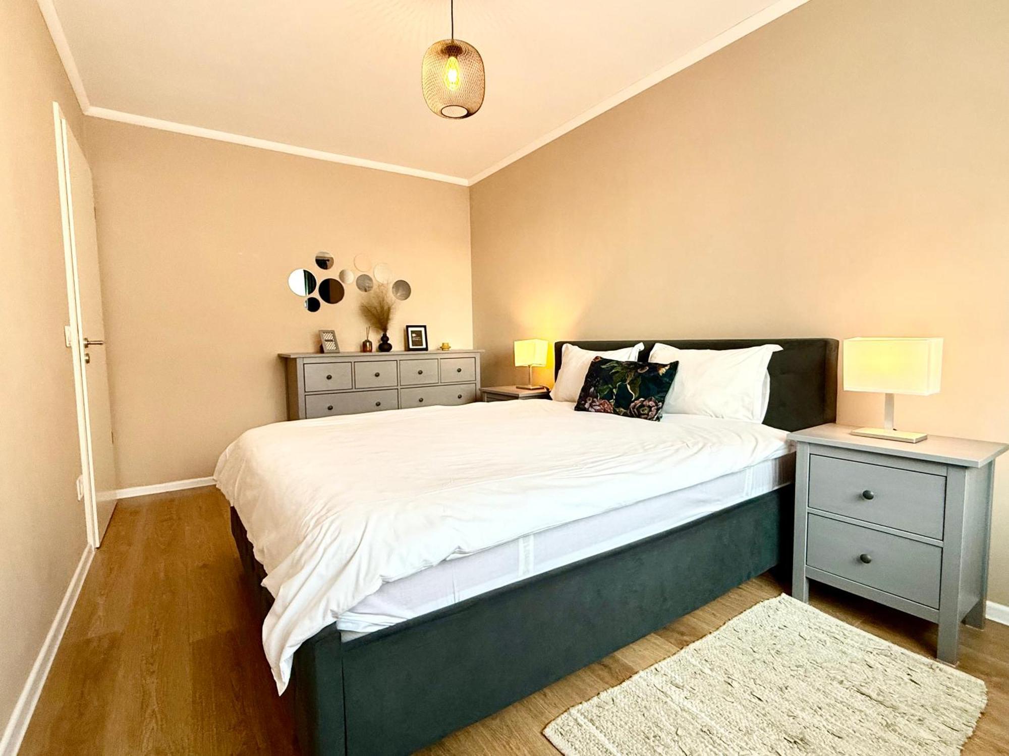 Kasper Coresi Mall - Rise Private Apartments & Suites บราชอฟ ภายนอก รูปภาพ